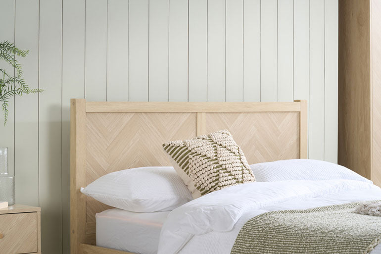 Birlea Herringford Bed in Oak