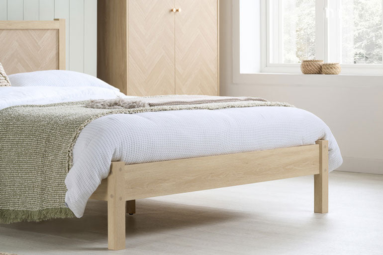 Birlea Herringford Bed in Oak