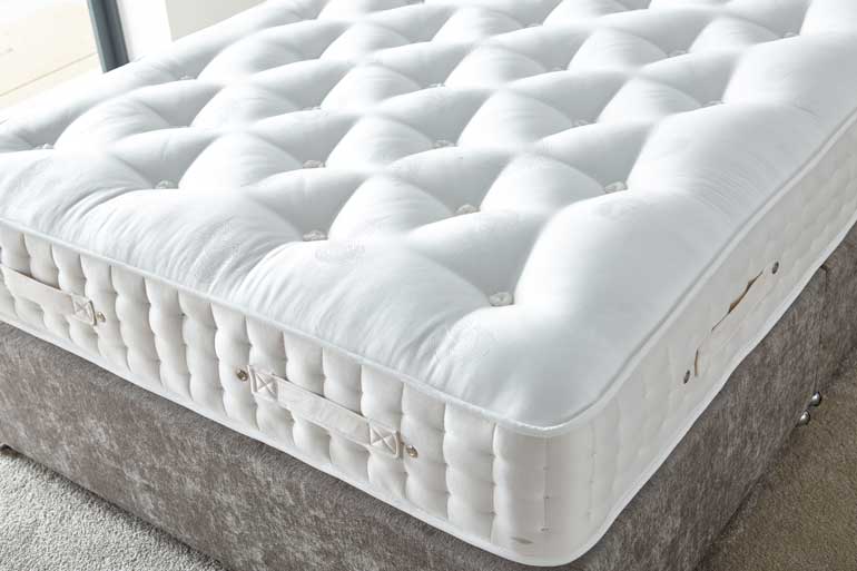 Bee's Knees Natural 8000 Reinforced Divan / Ottoman Package - Beds on ...