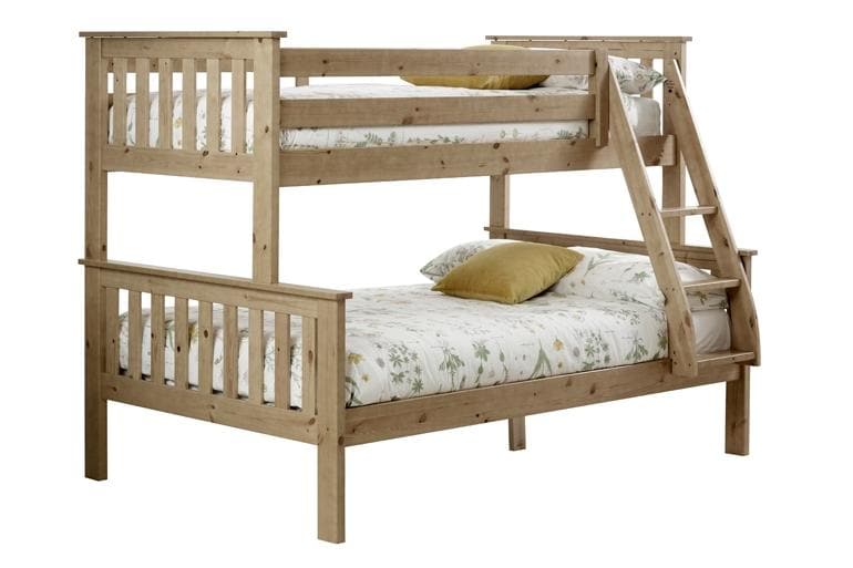 Carra Triple Bunk Bed in Pine